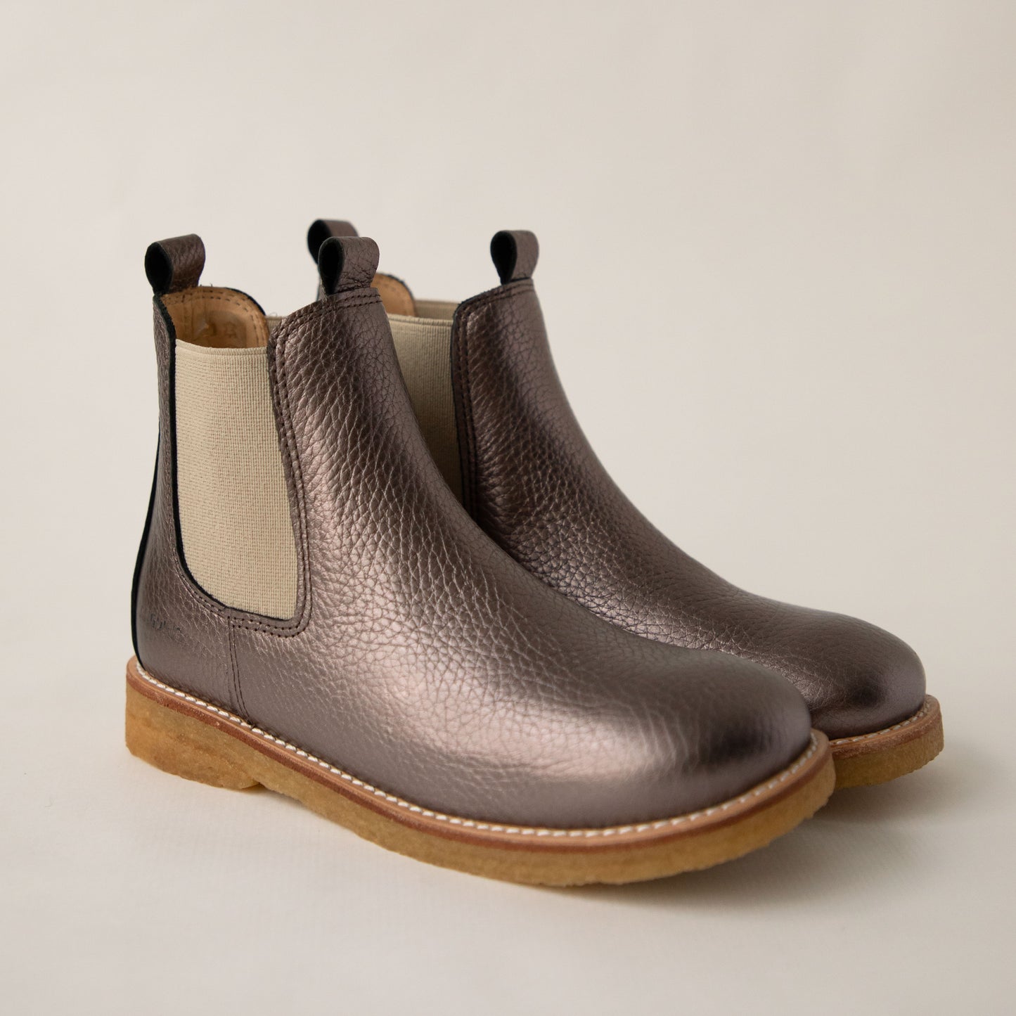 Angulus Chelsea Boots Mauve Shine