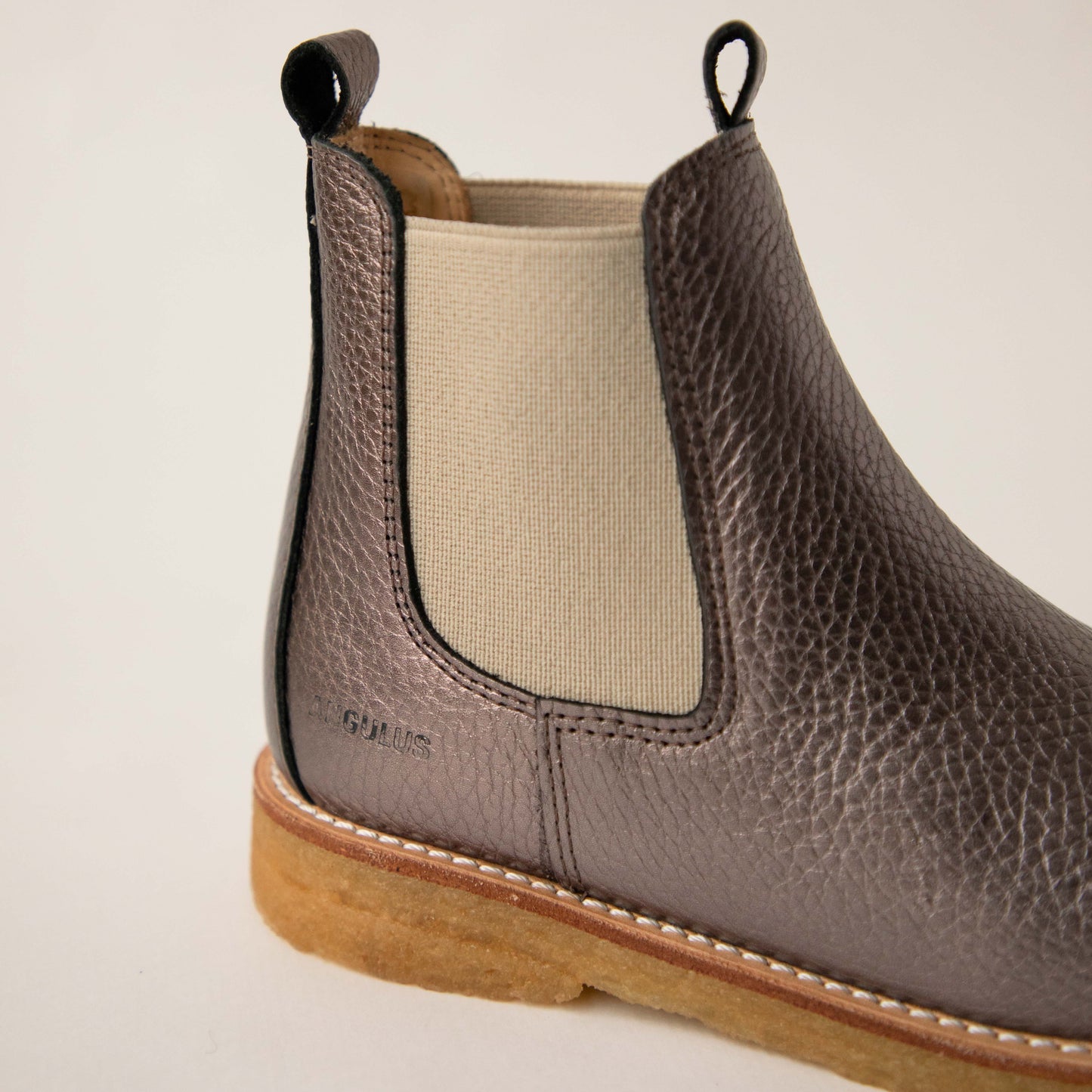 Angulus Chelsea Boots Mauve Shine