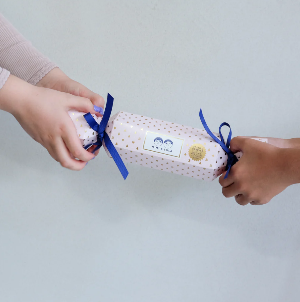 MIMI & LULA 'cracking' gift cracker