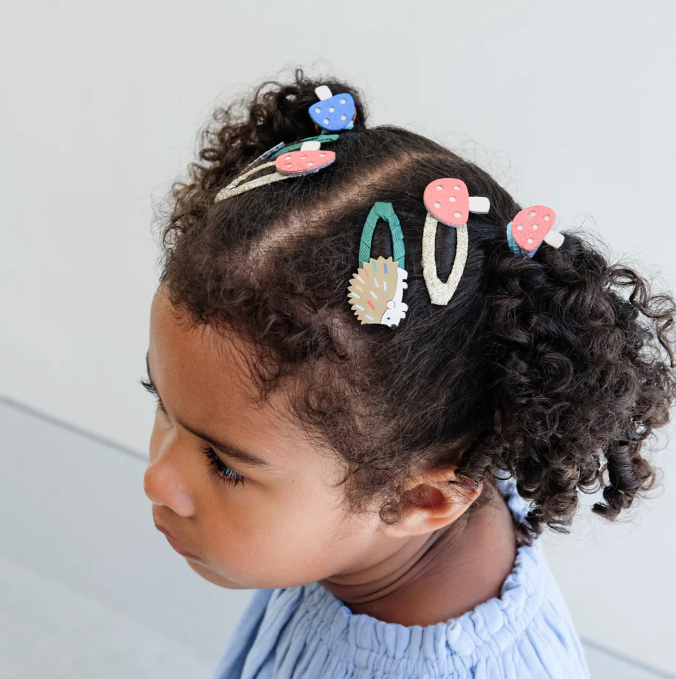 MIMI AND LULA Harry hedgehog clic clacs