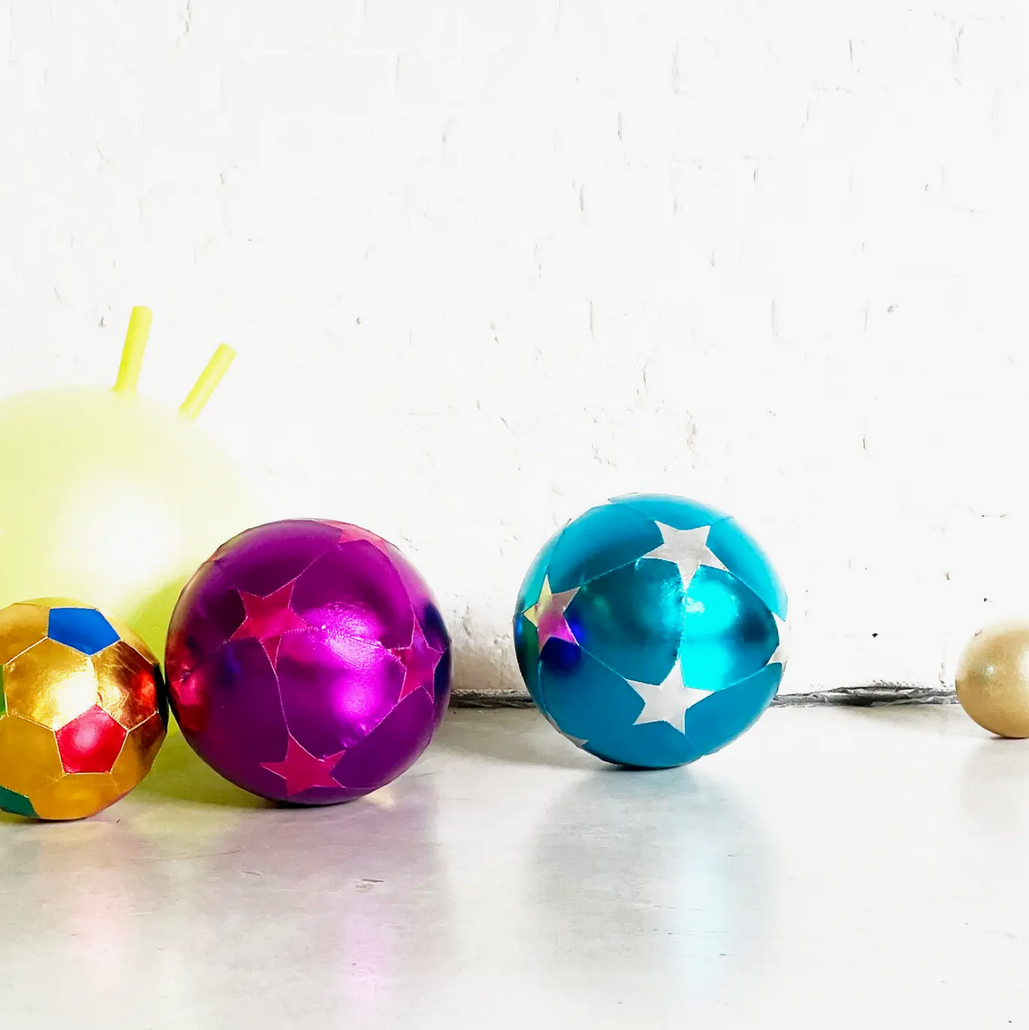 RATATAM - Blue Balloon with Silver Stars in Fabric 30 cm