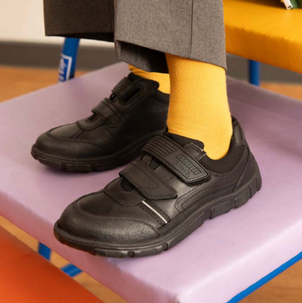 STARTRITE - LUKE - BLACK LEATHER VELCRO SCHOOL SHOES