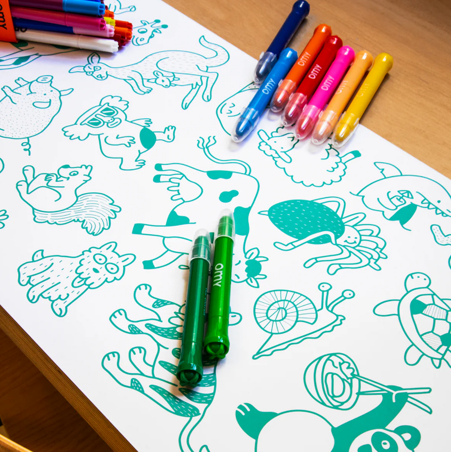 OMY Animals  - Adhesive colouring roll